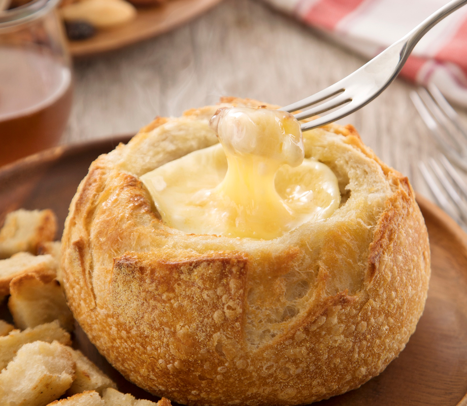 Queijo Camembert Tirolez no pão italiano