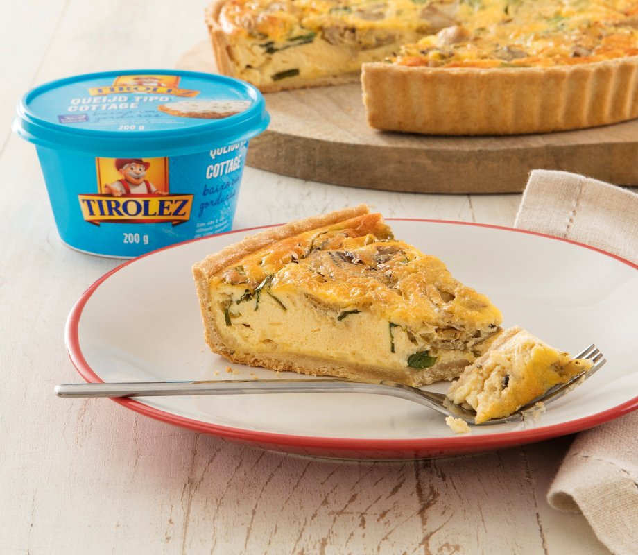 Quiche de alcachofrinha com rúcula e Queijo Cottage