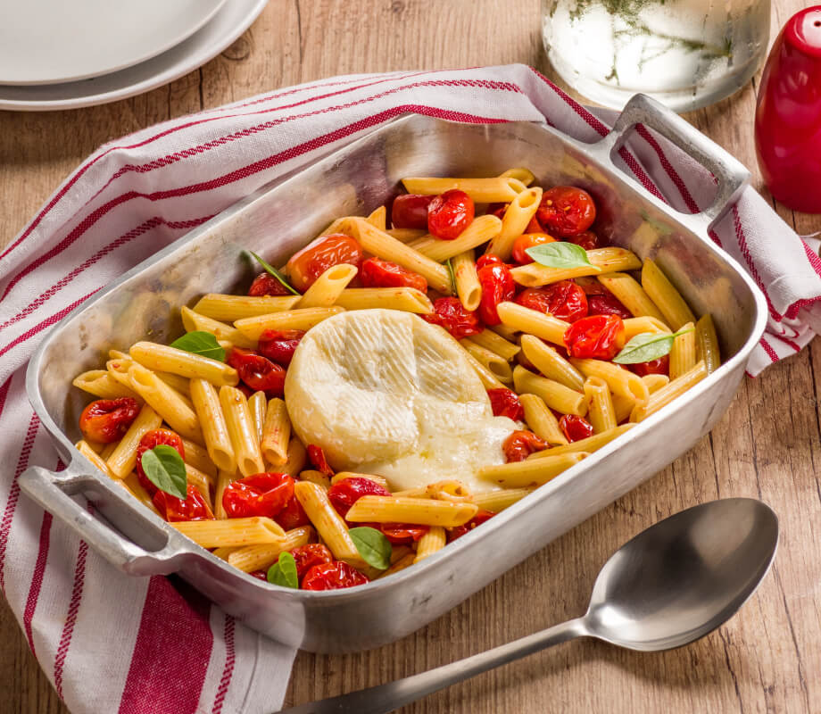 Penne prático de Queijo Camembert e tomatinho